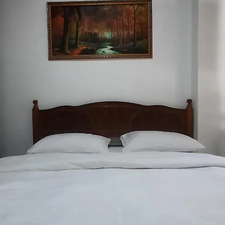 Apartment Fjori's *