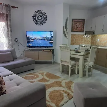 Fjori's Apartment Korce