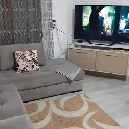 Apartment Fjori's