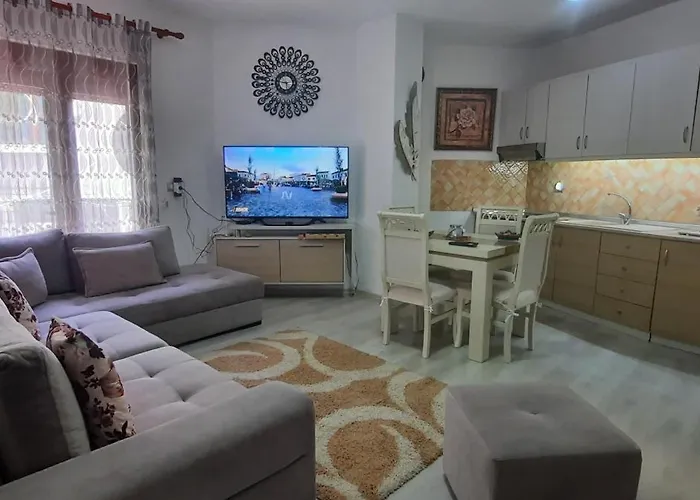 Fjori's Apartment Korce